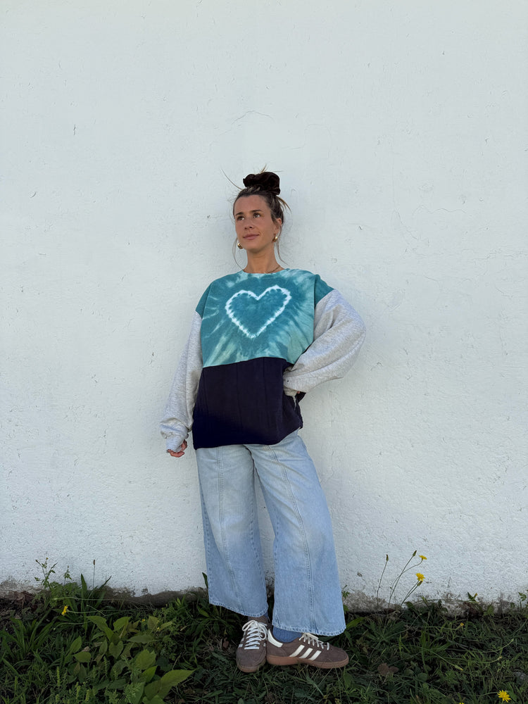 Mismatch Sweatshirt - Luv Knit