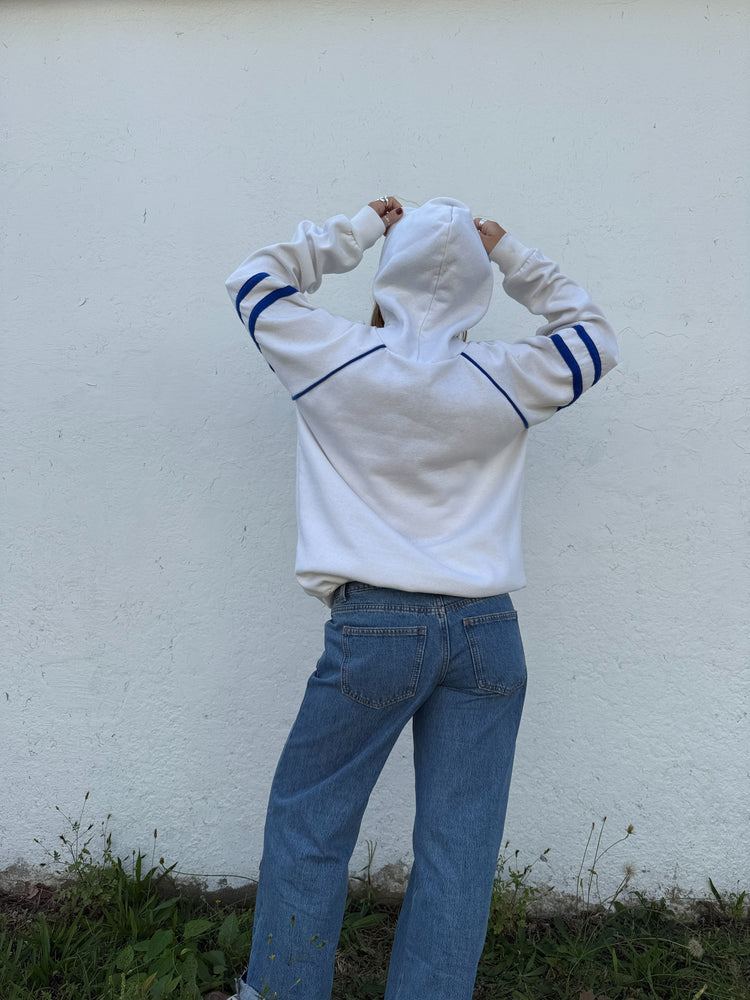 Vtg Orcas Calling Hoodie