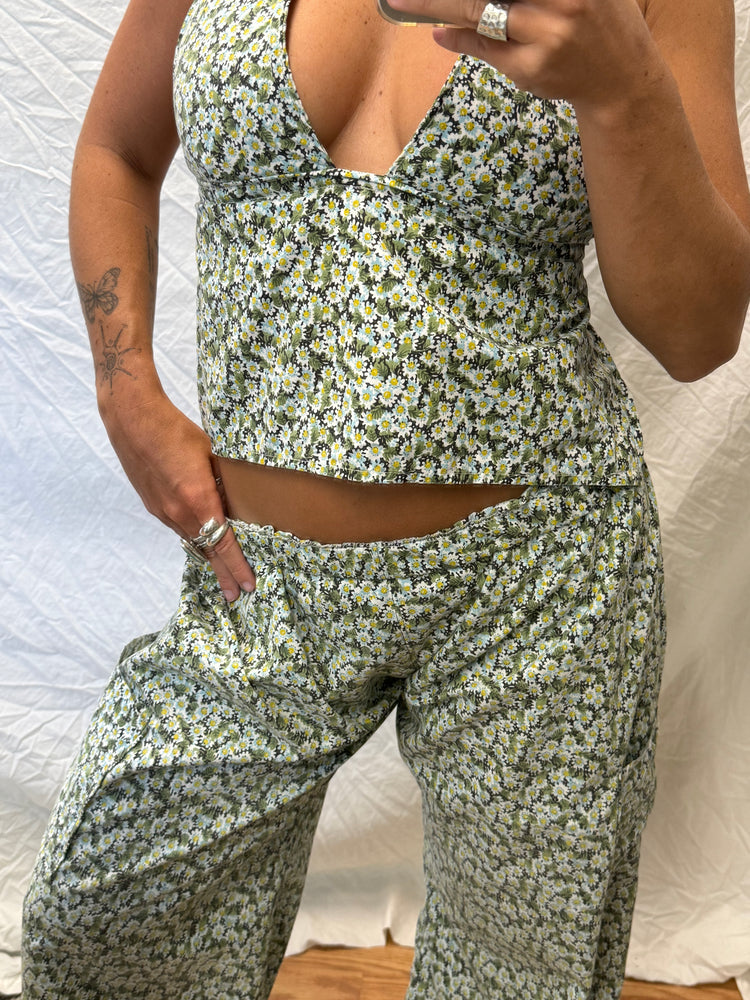 Handmade Bedsheet Pants - Low Rise 26"