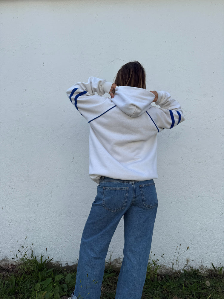 Vtg Orcas Calling Hoodie