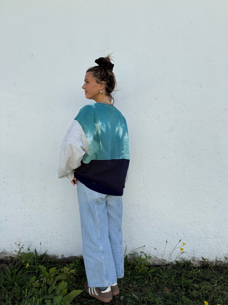 Mismatch Sweatshirt - Luv Knit