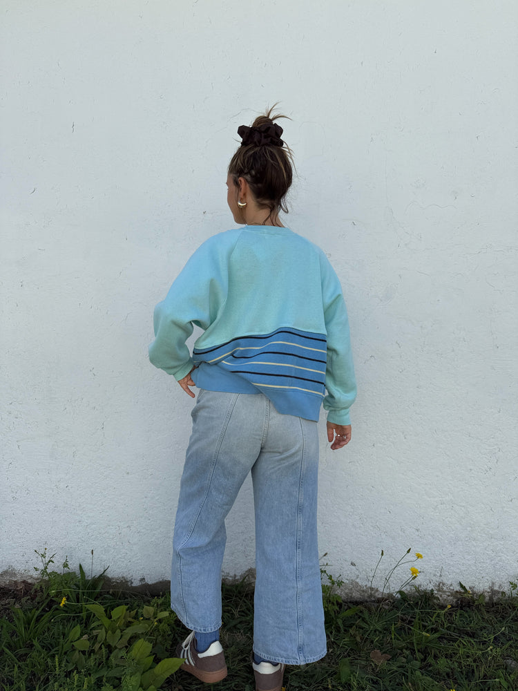 Mismatch Sweatshirt - Niagara Falls