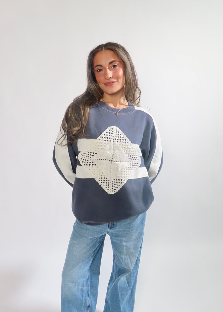 Crochê Azul Crewneck