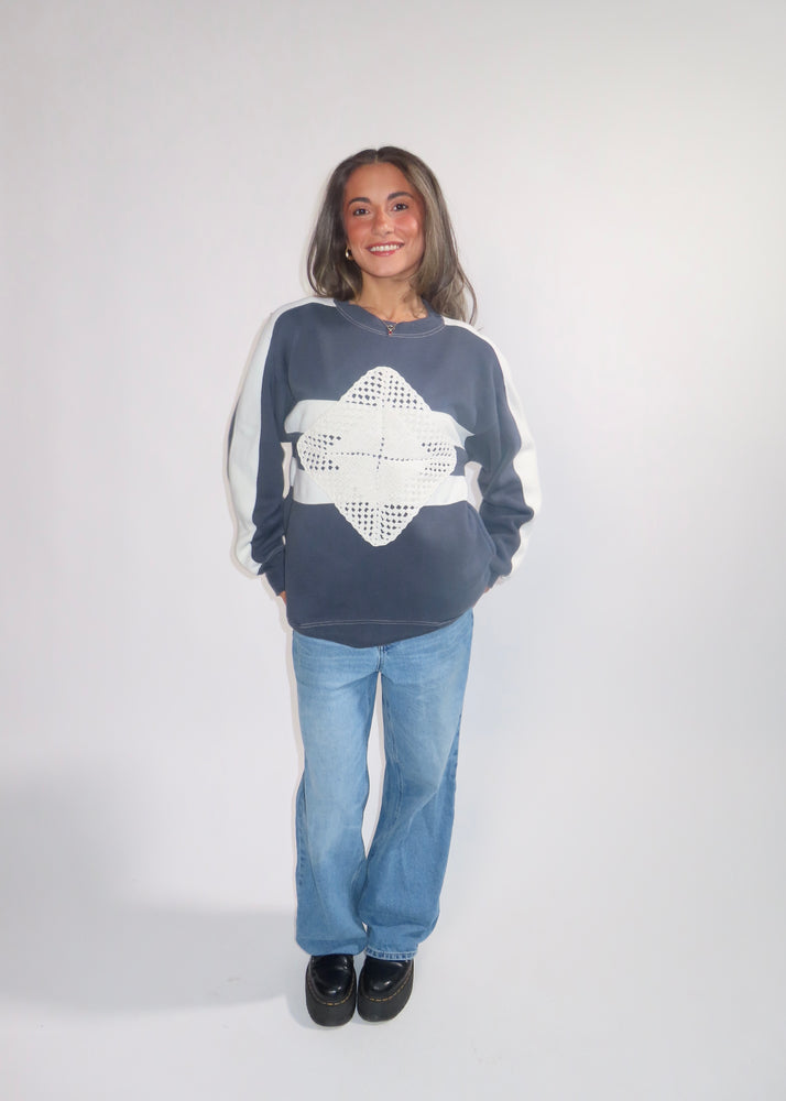 Crochê Azul Crewneck